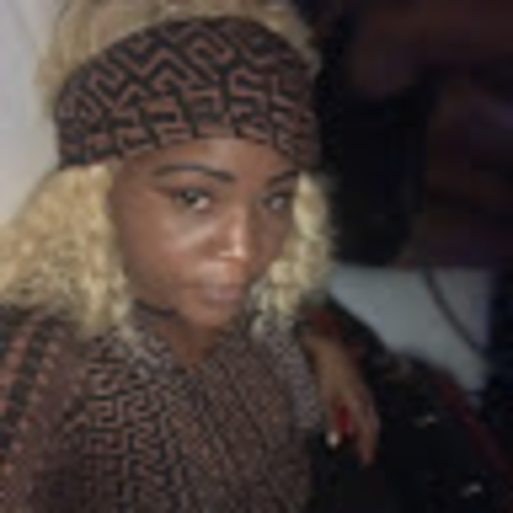 Meet your Posher, Meosha